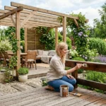 Drewno w architekturze ogrodowej – przegląd gatunków, impregnacja i trwałość